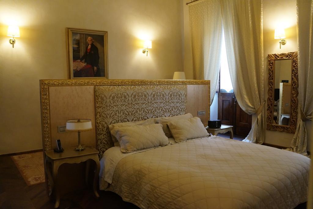 Montepulciano Stazione 팔라초 카를레티 B&B 외부 사진