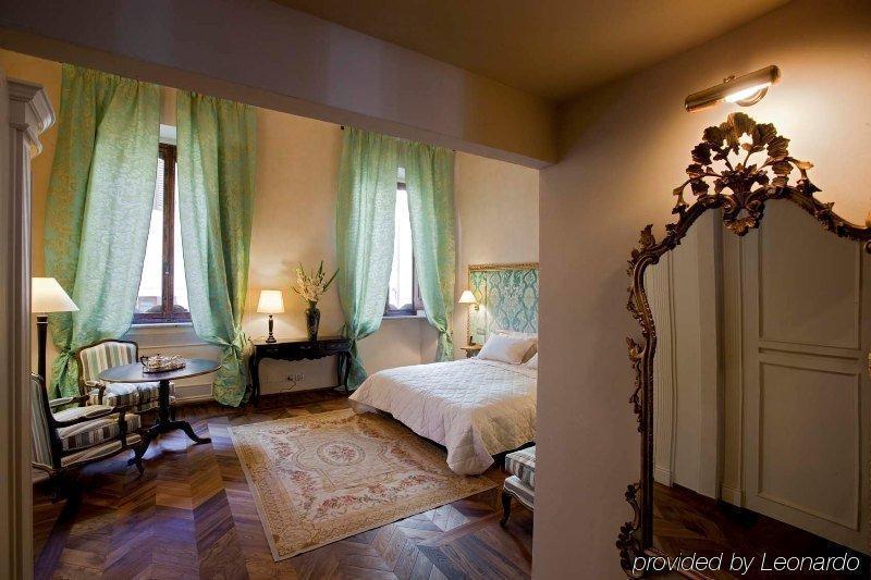 Montepulciano Stazione 팔라초 카를레티 B&B 외부 사진